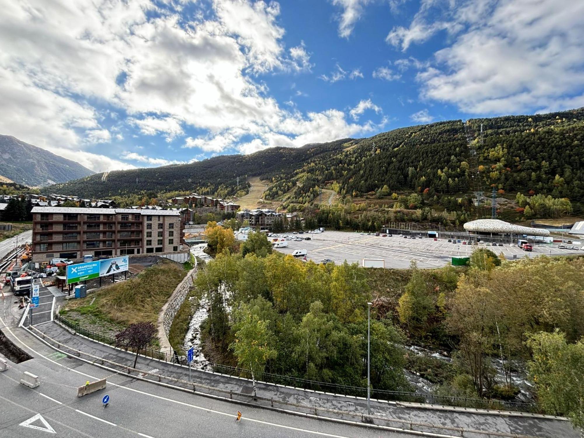 Life And Apartment A Pie De Pistas, El Tarter Eksteriør bilde